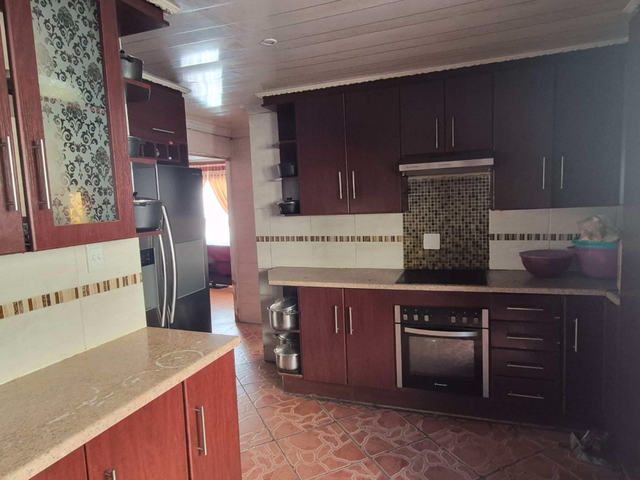 3 Bedroom Property for Sale in Zwide Eastern Cape